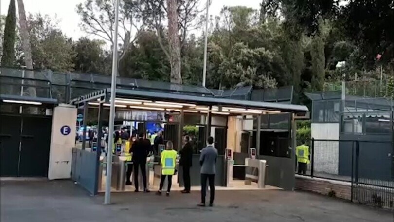 L'arrivo del pullman dell'Inter