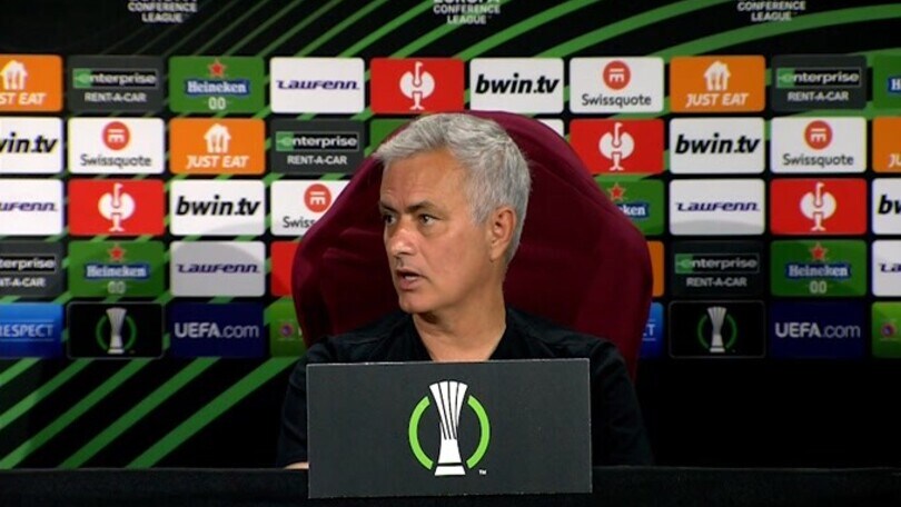 Mourinho: “Roma? Difficile tenere la piazza concentrata”
