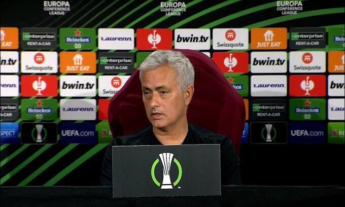 Mourinho: "Mkhitaryan e Smalling in dubbio per la finale"
