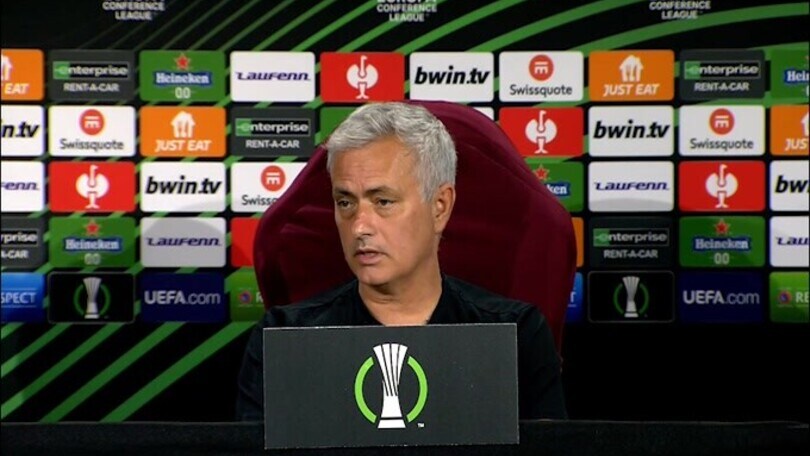 Mourinho: "Mkhitaryan e Smalling in dubbio per la finale"