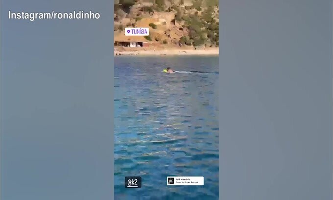 Ronaldinho, continua il relax in Tunisia
