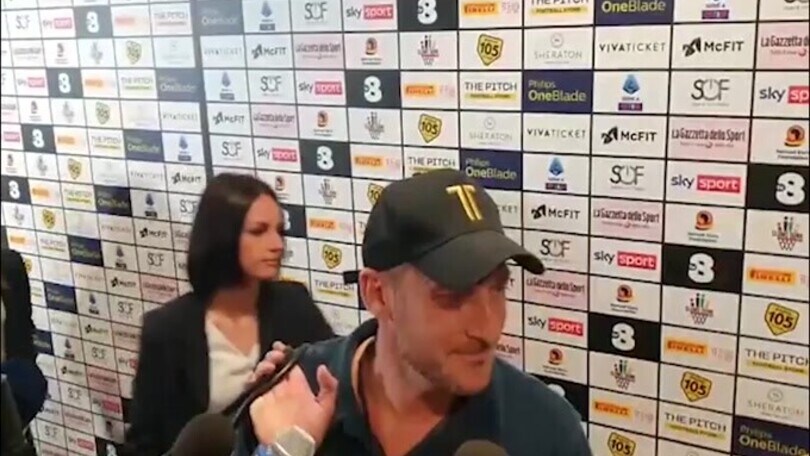 Totti "chiama" Dybala: "Pronto a lasciargli la numero dieci"