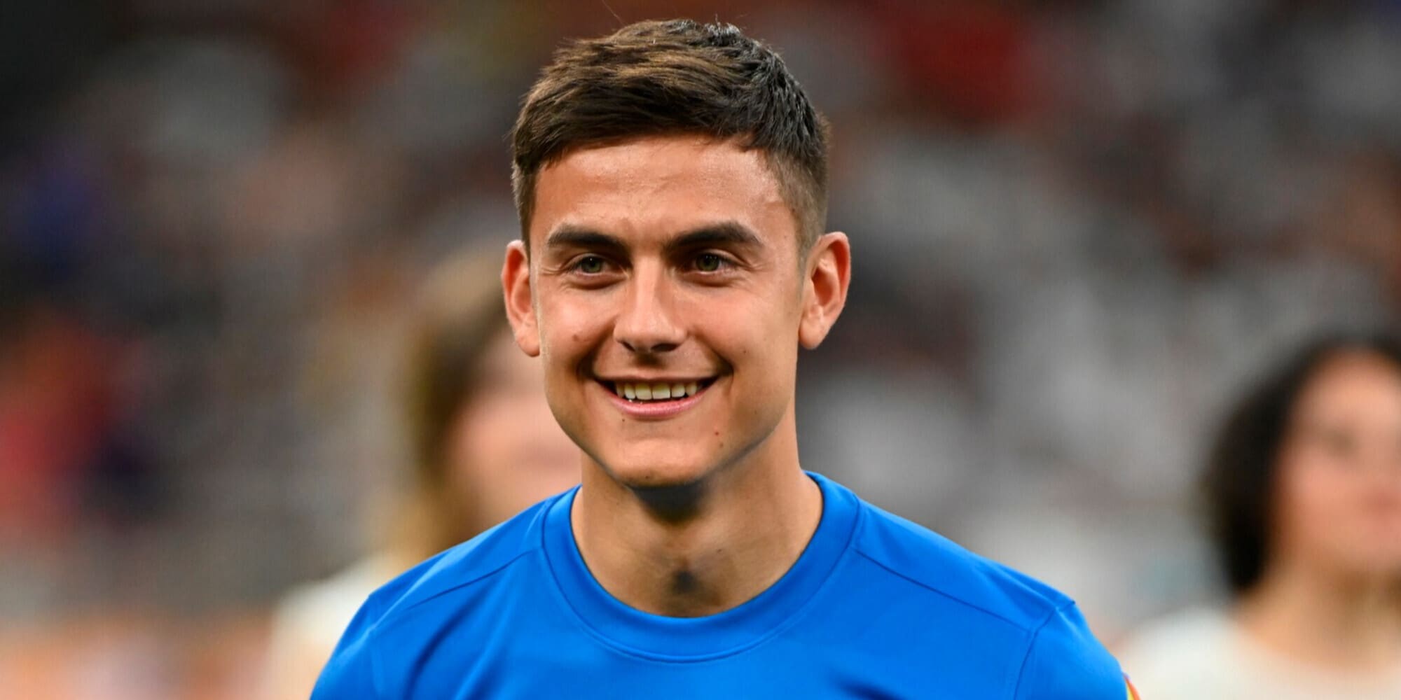 Dybala: "Futuro? Sceglierò il meglio". Assist di Totti, colloquio con Zanetti