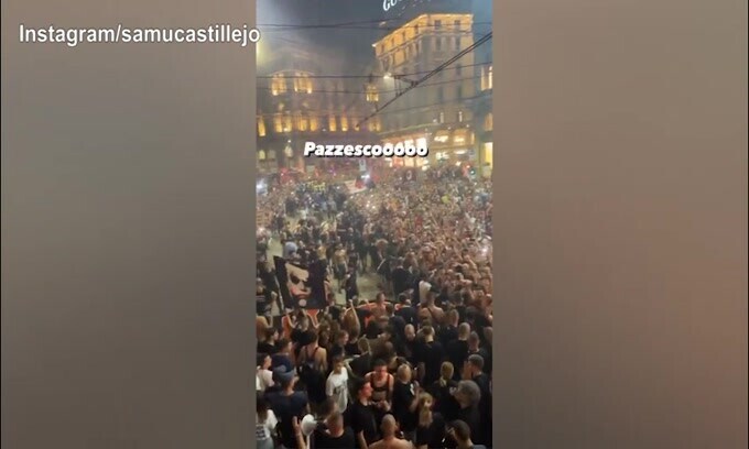 Sul pullman si alza Ibra, Castillejo riprende tutto!