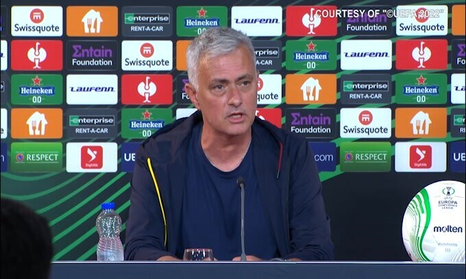 Mourinho scaramantico? La risposta di Mourinho spiazza tutti