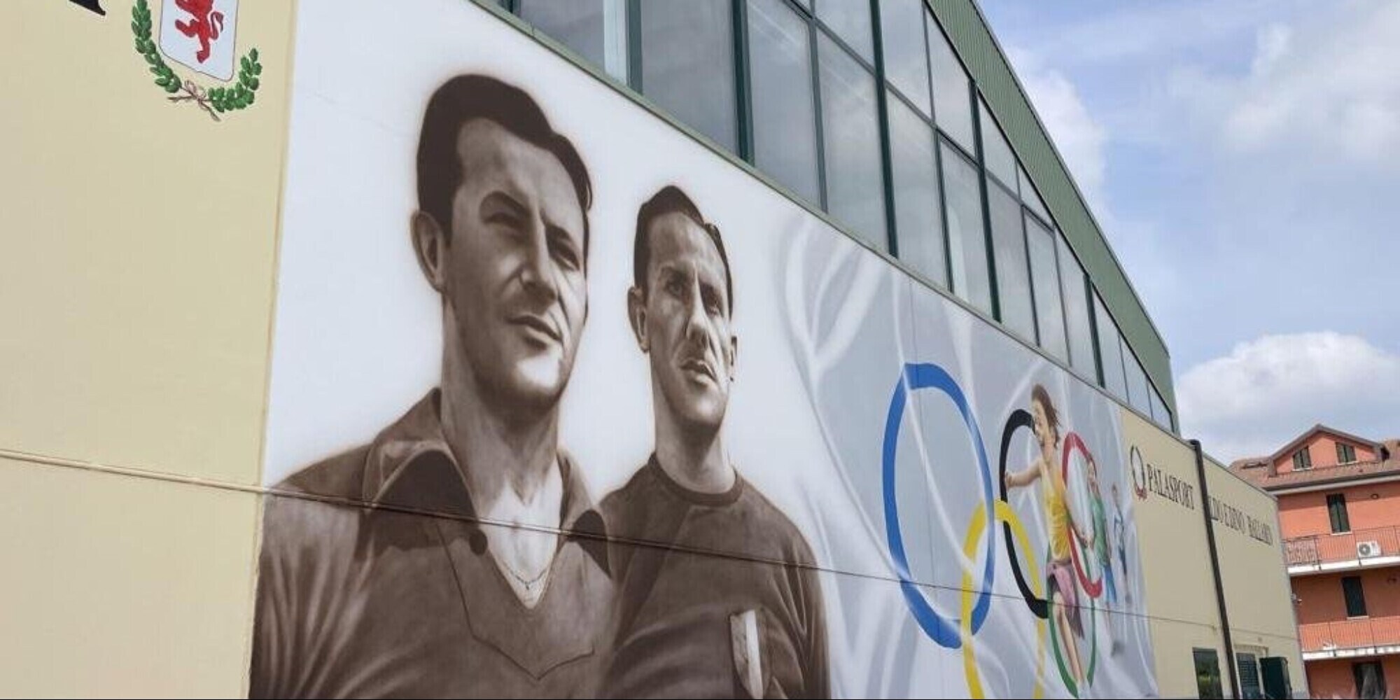 Grande Torino, Chioggia omaggia i fratelli Ballarin: inaugurato il murale
