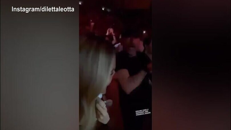 Diletta Leotta si scatena con Ramazzotti allo show di Fiorello