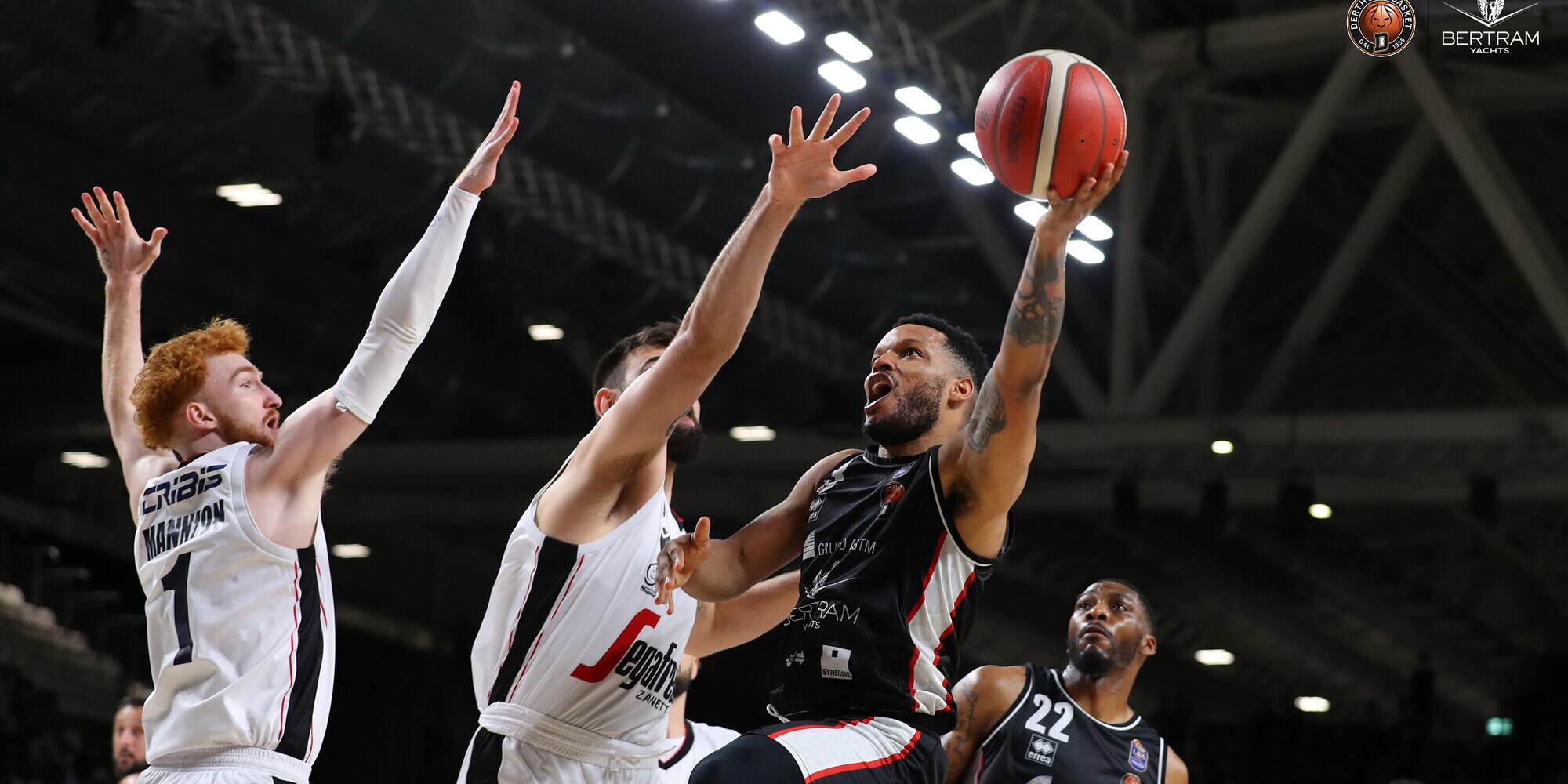 La Bertram cede nel secondo tempo: la Virtus vince Gara 2