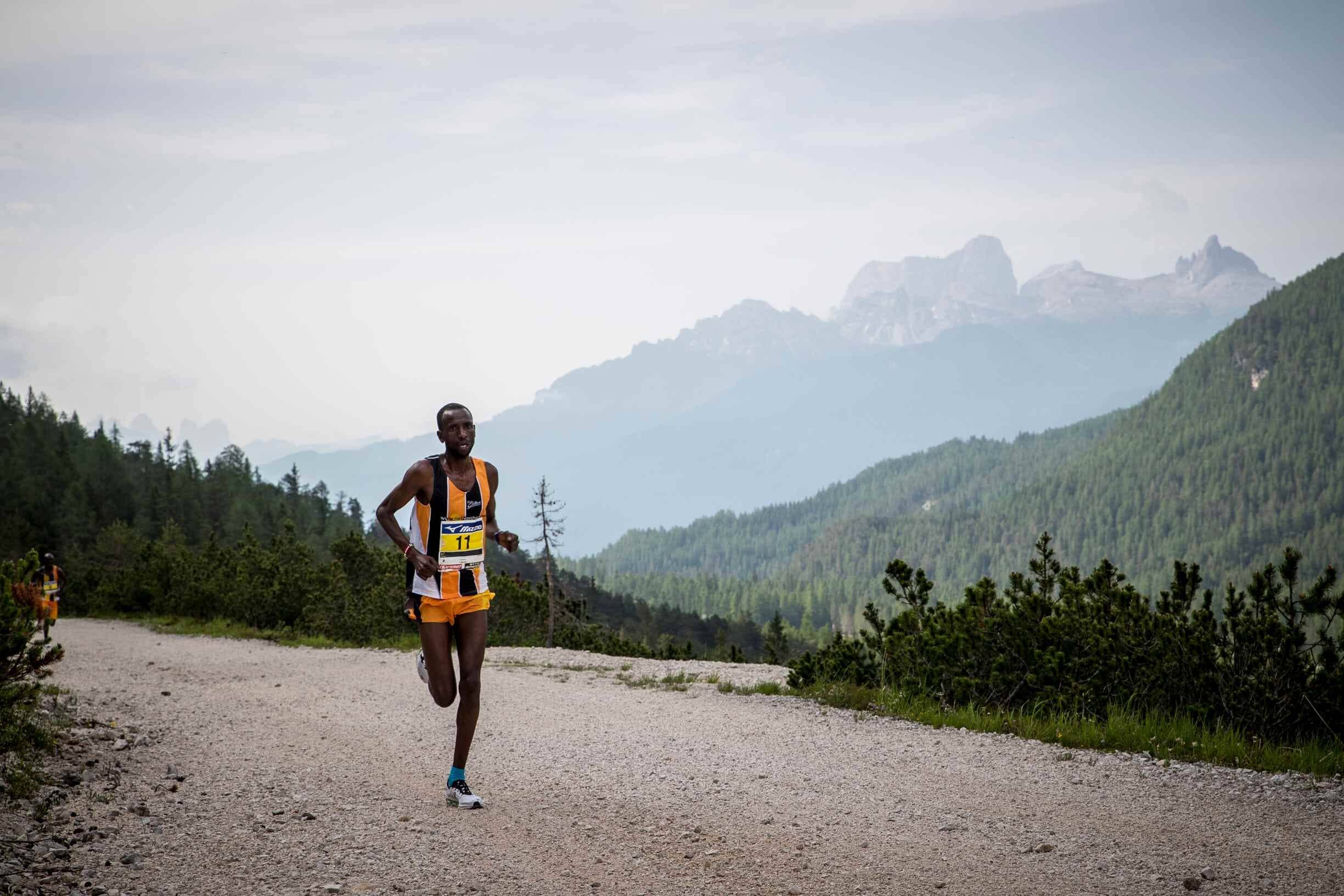 Il keniano Melly Joel Kipkenei e Sara Brogiato vincono la 22ª edizione della "Corsa nelle Dolomiti"