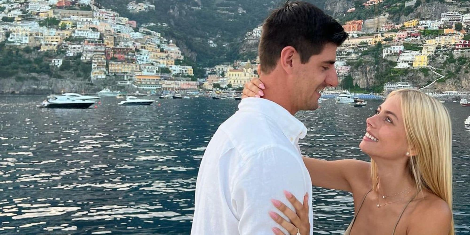 Dalla Ferrari allo yacht a Positano: che lusso per la proposta di nozze di Courtois