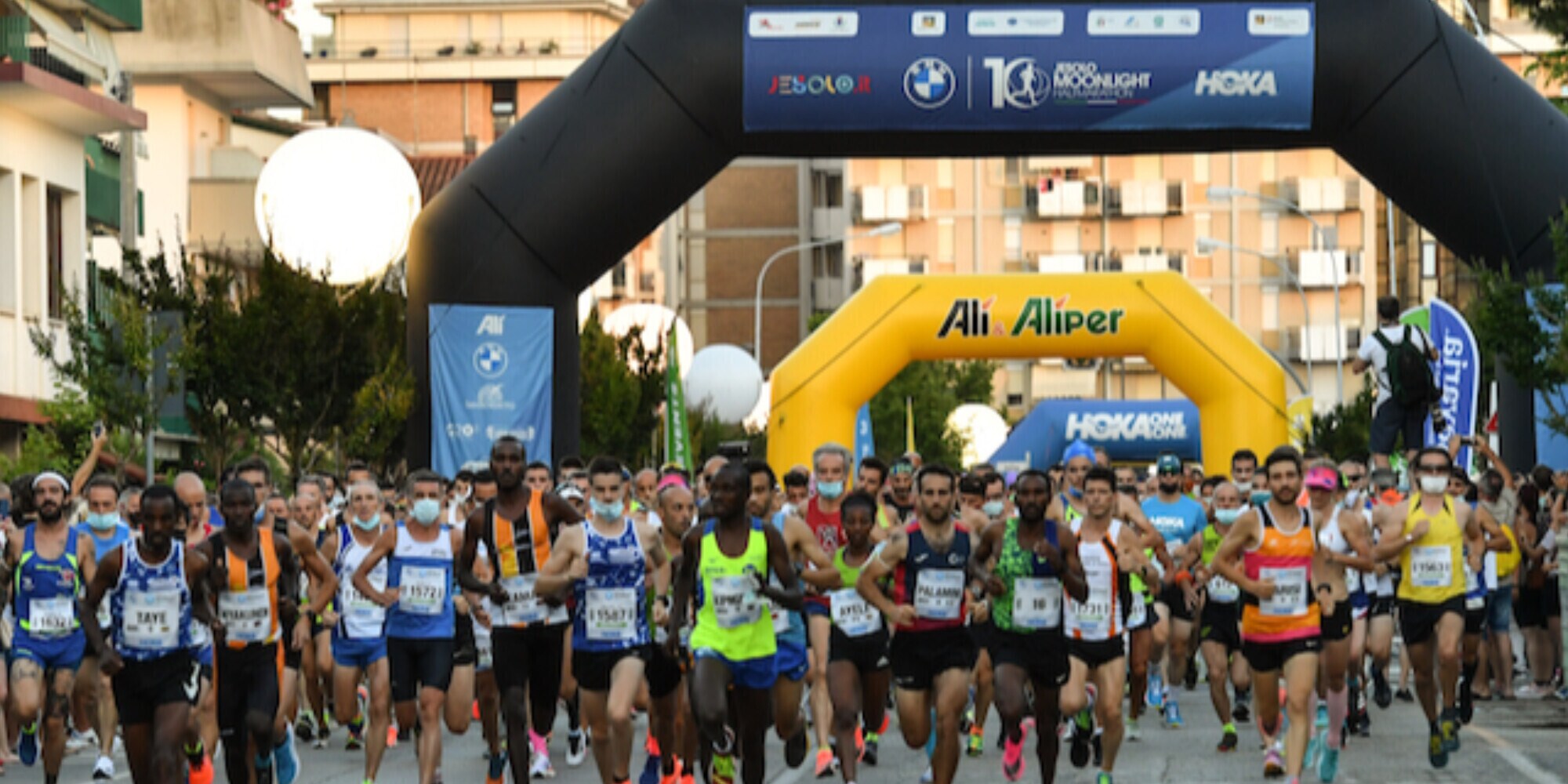 C'è la sfida tra gli azzurri Faniel e El Fathaoui alla 11^ BMW Jesolo Moonlight Half Marathon & 10K: