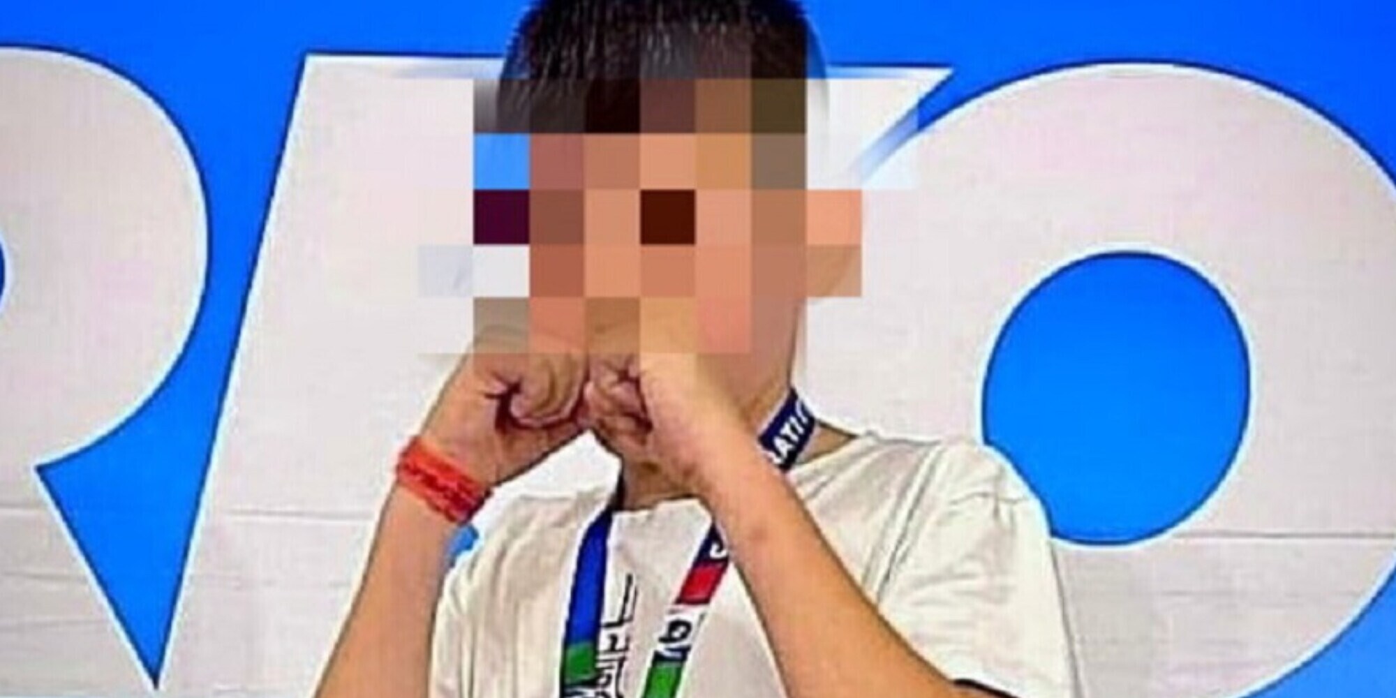 Kickboxer di 10 anni rifiuta di vincere a tavolino: lo sfidante era bloccato nel traffico