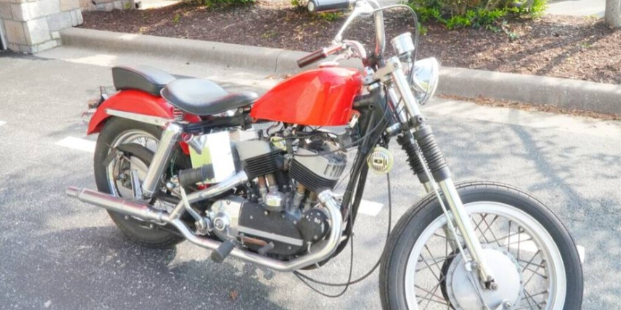 Johnny Depp vince il processo e la sua moto va all'asta: si parte da 250mila dollari