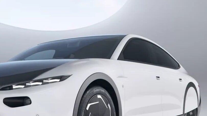 Lightyear 0, l'auto che si ricarica con il sole sarà prodotta in autunno