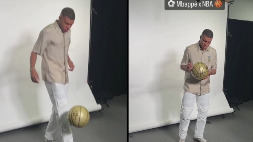 Mbappé palleggia con la palla... da basket