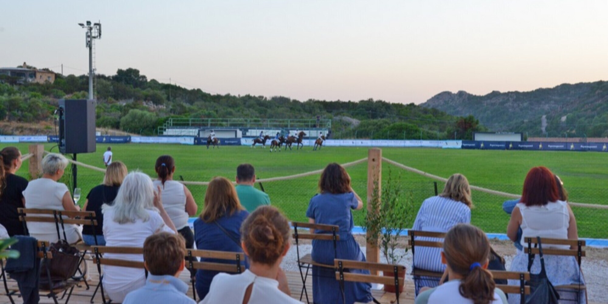 ITALIA POLO CHALLENGE - Dove rotola il pallone ecco i cavalli: così i campi di calcio diventano teatro per l'Arena Polo