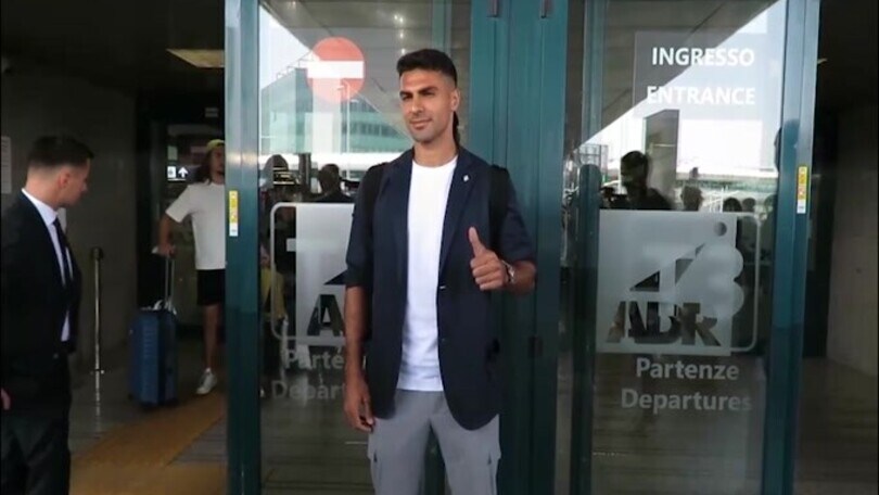 Roma, Celik è sbarcato a Fiumicino