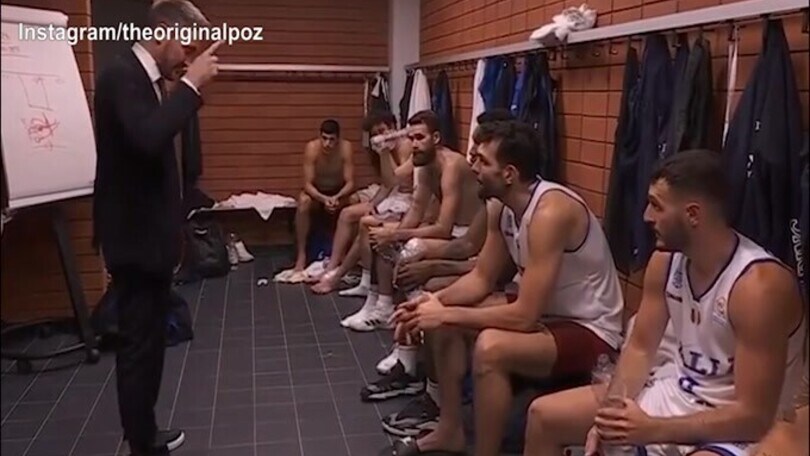 Italbasket, mega gavettone a Pozzecco