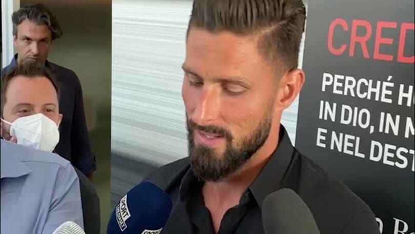 Giroud: "Appena Ibra rinnova gli offro la cena"