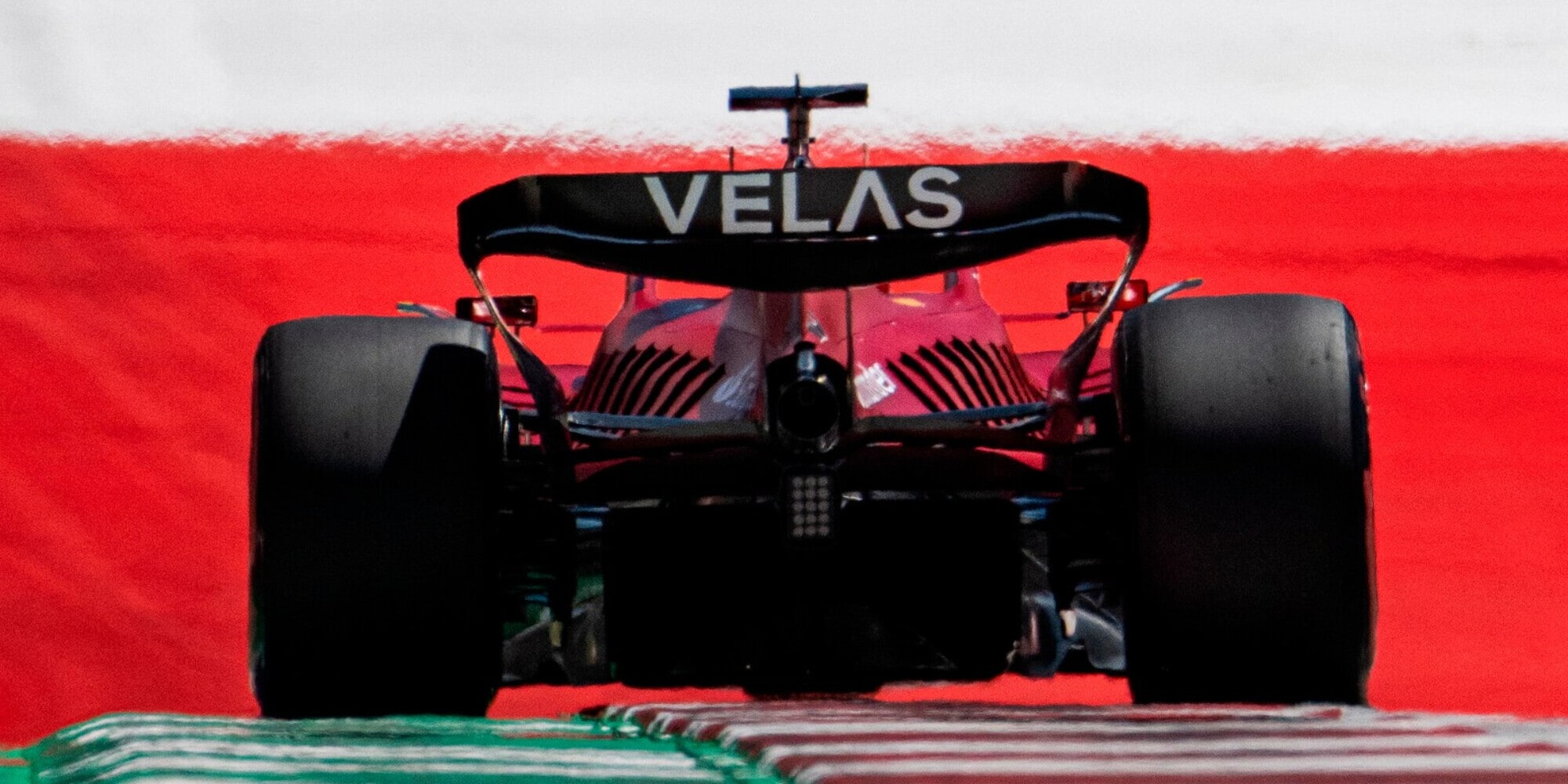 Ferrari, Leclerc: "Per domani voglio una gara pulita, qualifica combattuta"