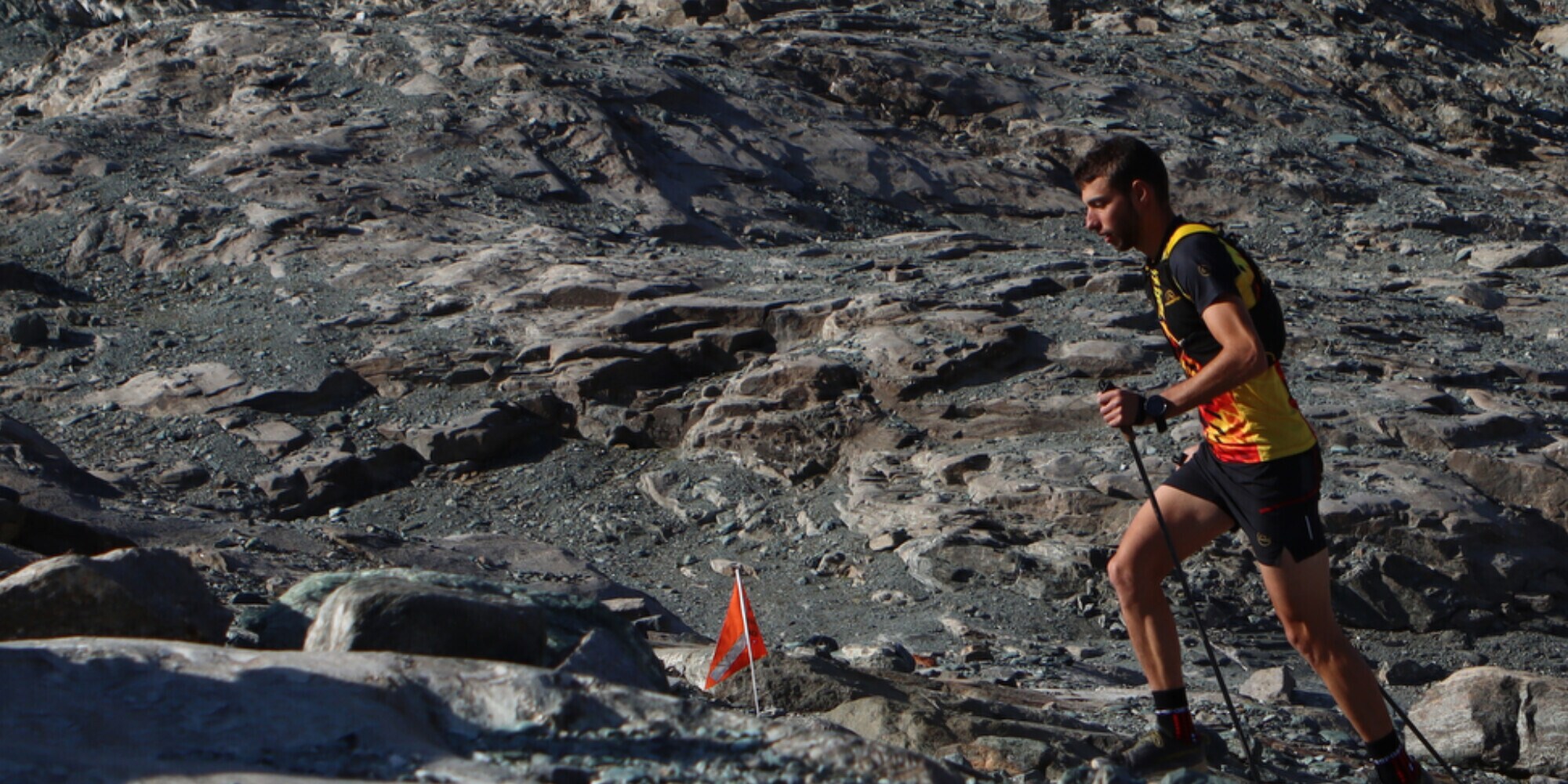 Stop al passaggio ghiacciaio di Ultra Trail Cervino