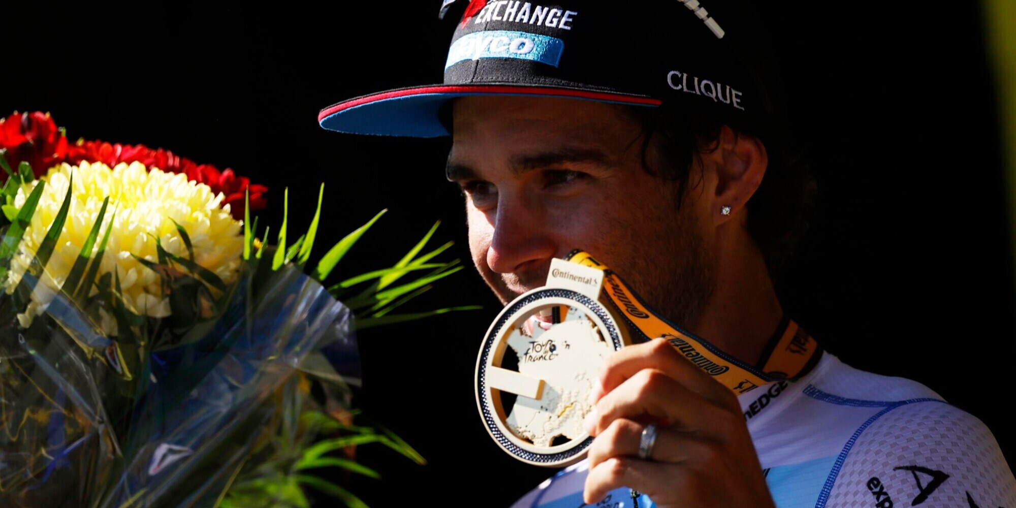 Tour de France, Matthews si aggiudica la 14ª tappa: beffato Bettiol. Vingegaard conserva maglia gialla