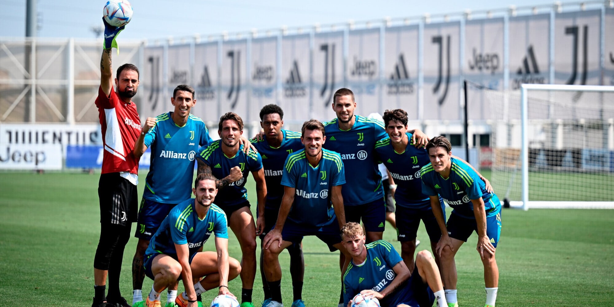 Juve, doppia seduta d'allenamento: partitella, manovra e lavoro fisico