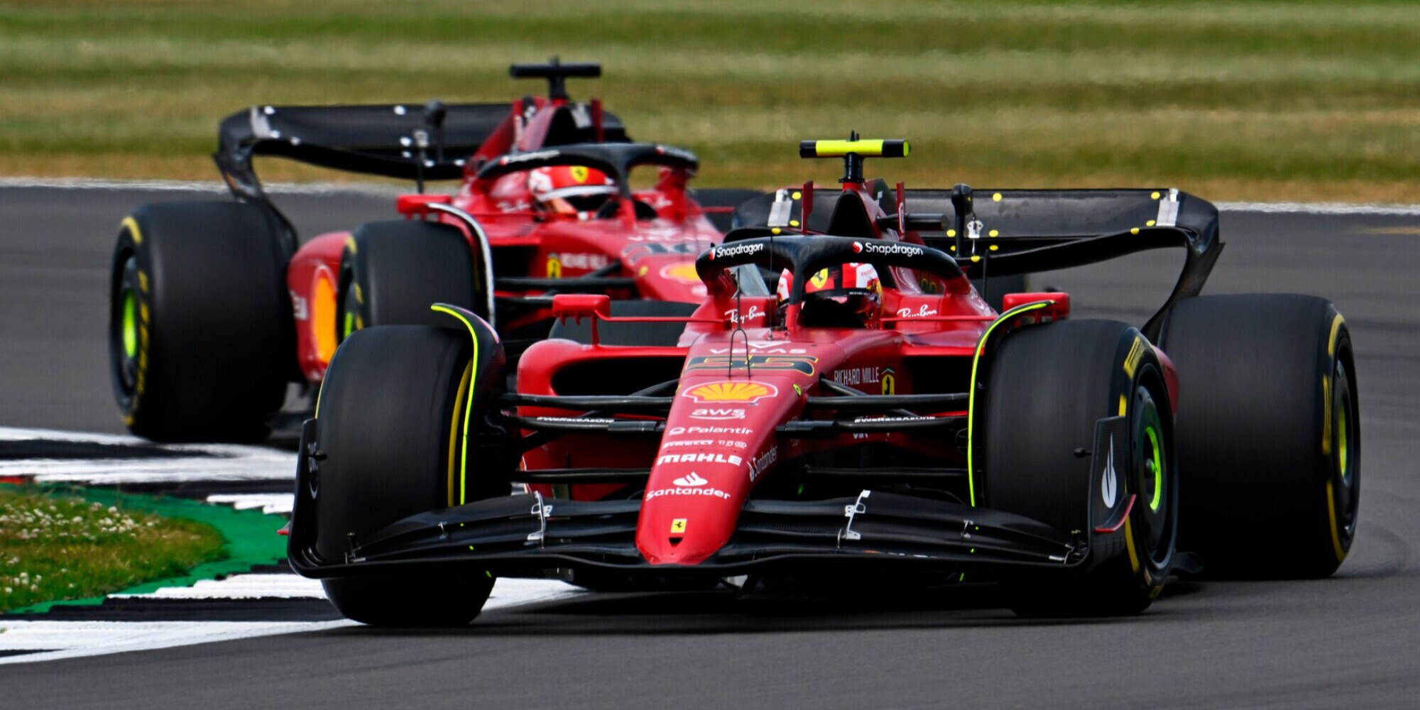 Ferrari, Brundle: "Ora Sainz e Leclerc non devono ostacolarsi"