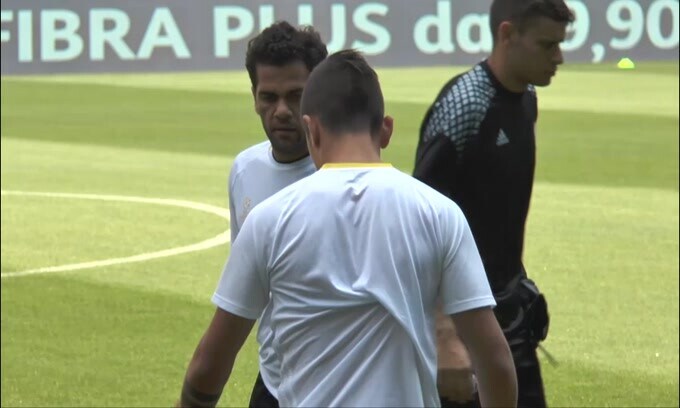 Dani Alves ha scelto il Messico