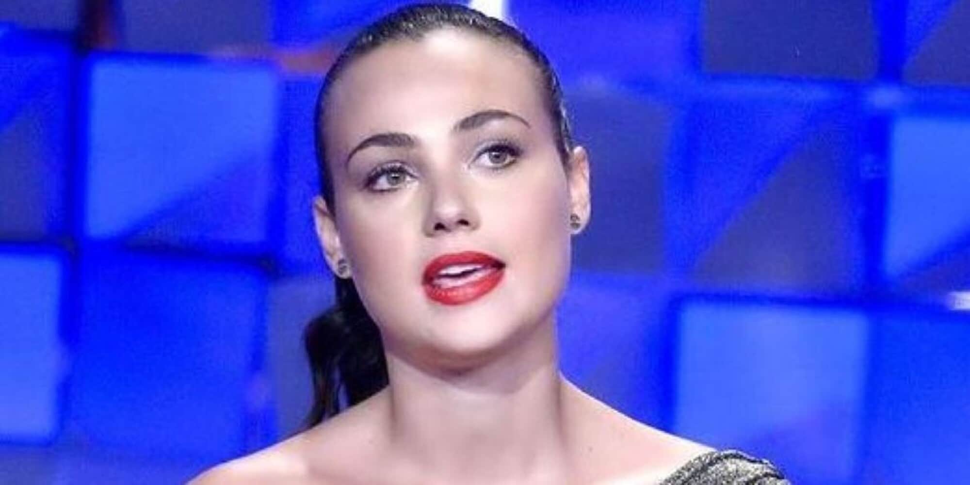 Zenga, la fidanzata Rosalinda Cannavò strozzata da tasse e fisco
