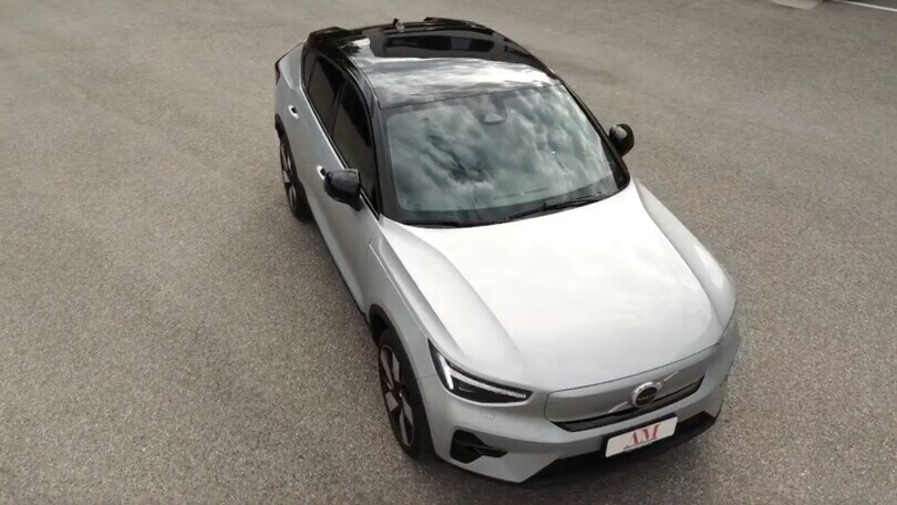 Volvo C40 Recharge, il test su strada del crossover-coupé elettrico