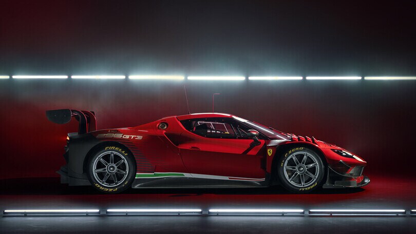 Nuova Ferrari 296 GT3