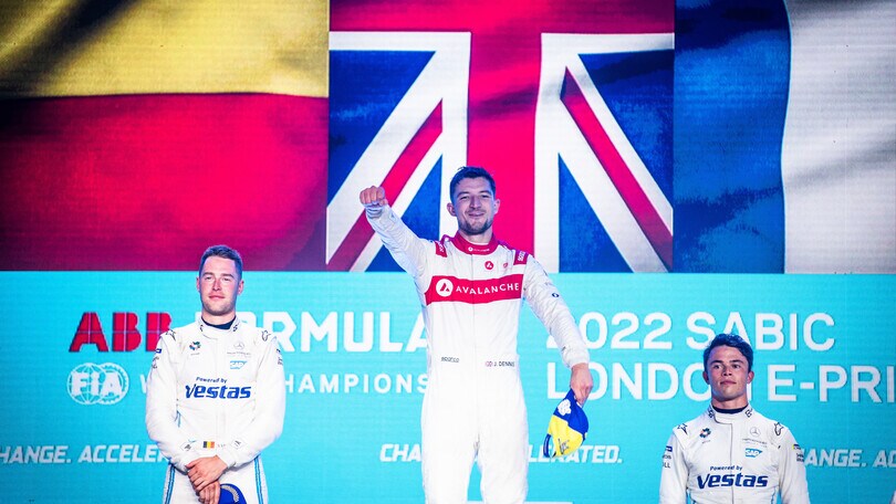Formula E, ePrix Londra: vittoria in casa per Dennis in gara 1