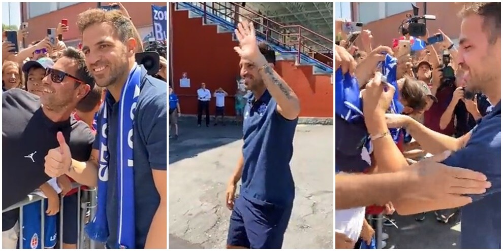 Fabregas a Como, tifosi in delirio: "Meglio di Iniesta, portaci in A"