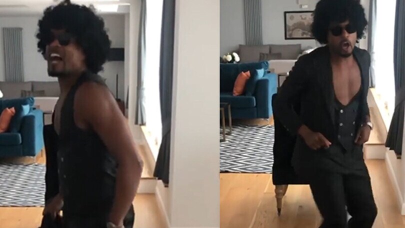 Evra versione Studio 54, canta e balla con il sigaro