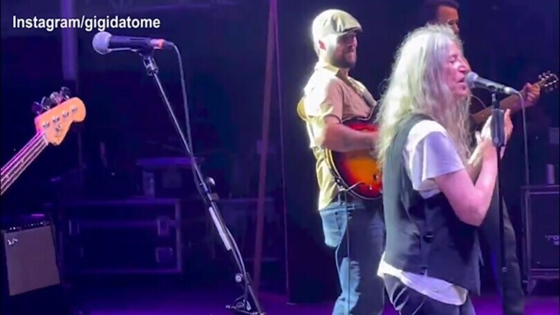 Show sul palco con Patti Smith per Datome