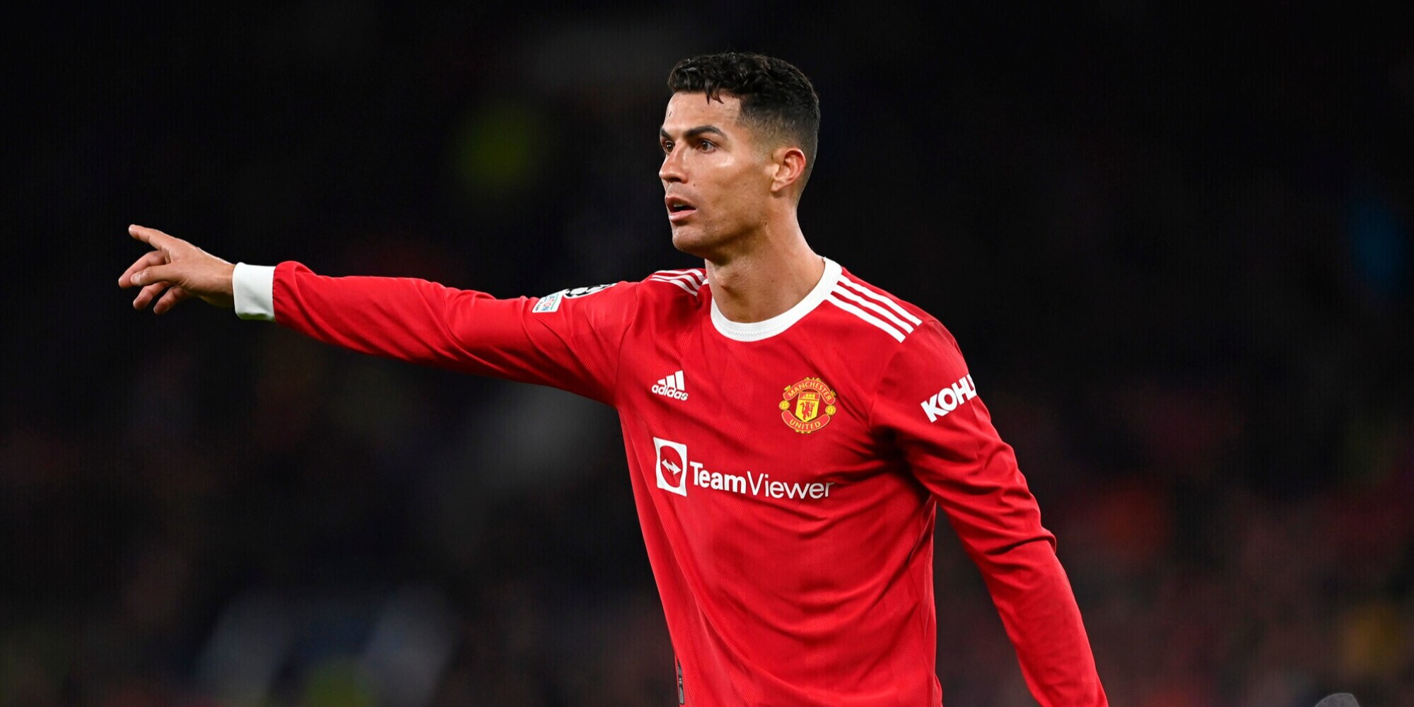 Gary Neville spara a zero su Ronaldo: “Lo United deve lasciarlo partire”