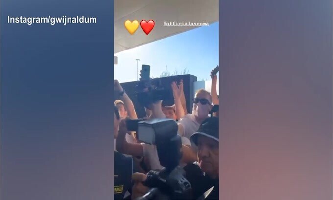 Wijnaldum pazzo di Roma: ecco il video della sua accoglienza