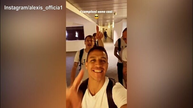 Sanchez saluta: "I campioni sono così"
