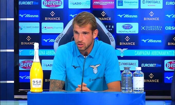 La soddisfazione di Provedel: "Felice di essere alla Lazio"