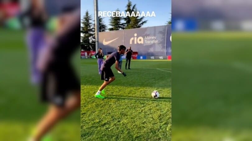 Receba si allena con l'Atletico Madrid e fa un gol incredibile!