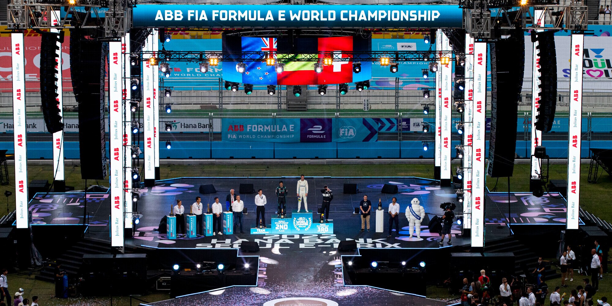Formula E, che finale a Seoul: Mercedes e Vandoorne iridati, Mortara vince gara2