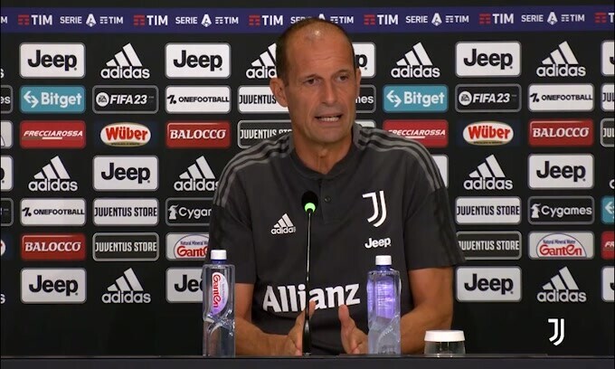 Allegri: "Rabiot gioca. Milan ed Inter favorite per lo Scudetto"