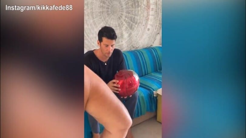 Federica Pellegrini a nozze con...Iron Man