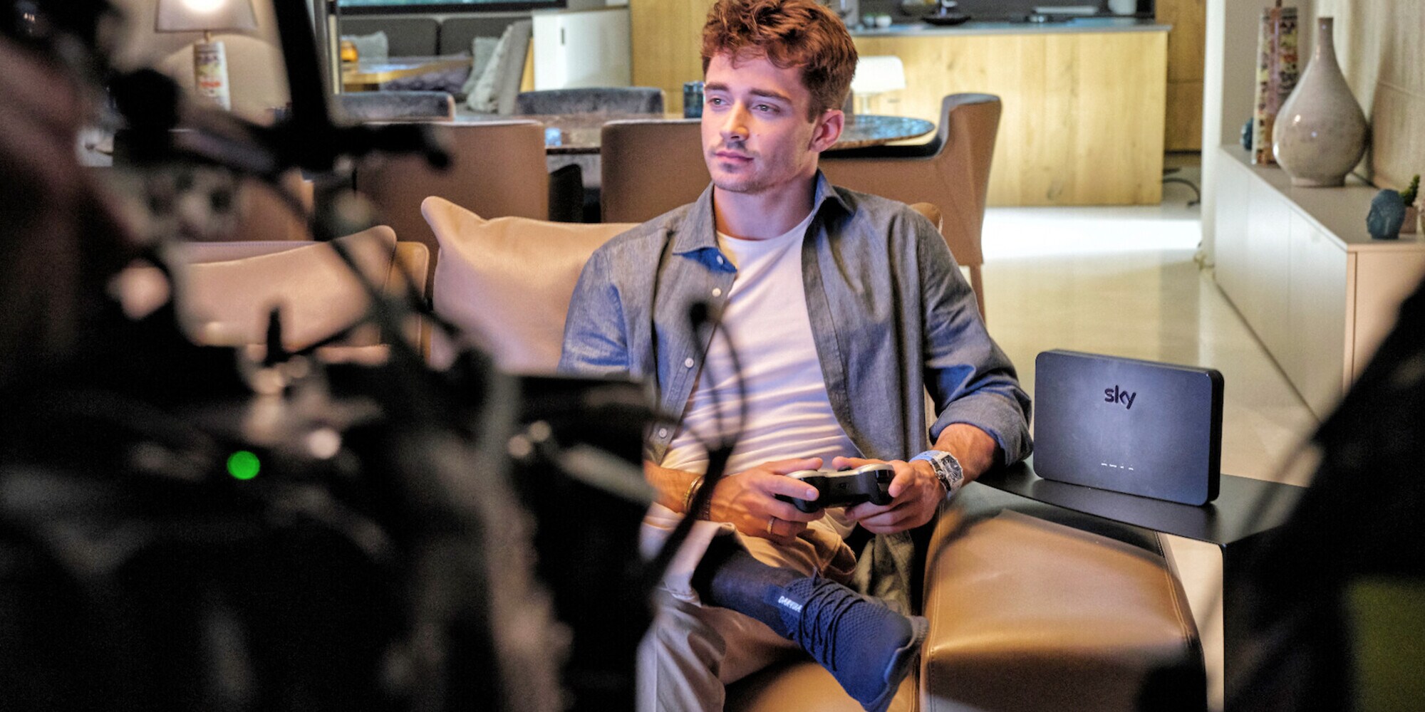 Charles Leclerc, il ferrarista è il nuovo testimone di Sky WiFi