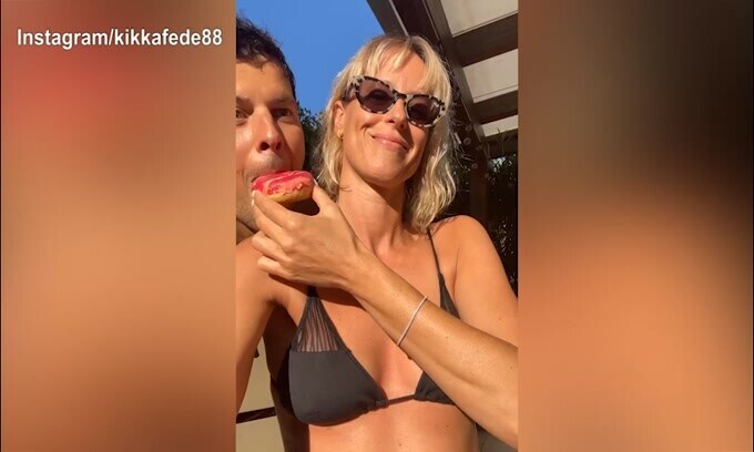 Federica Pellegrini, la ciambella diventa un'esca