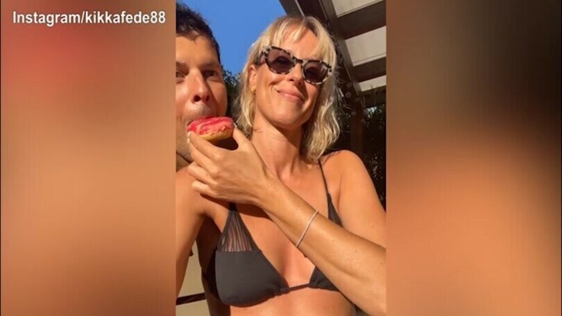 Federica Pellegrini, la ciambella diventa un'esca