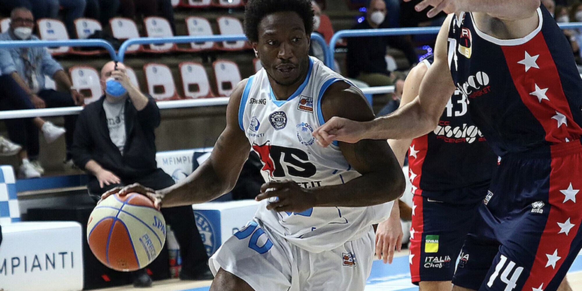 DeMario Mayfield: “Dall’Iraq al Kosovo, ora segno per Torino”