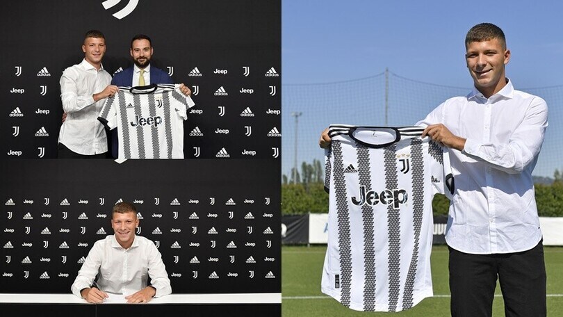 Ufficiale, Besaggio alla Juve U23: le immagini in posa con la nuova maglia