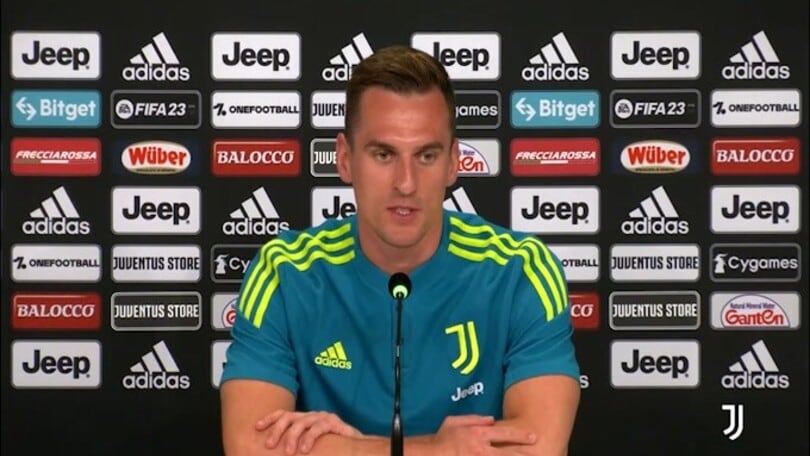 Milik: “Posso giocare con Vlahovic”